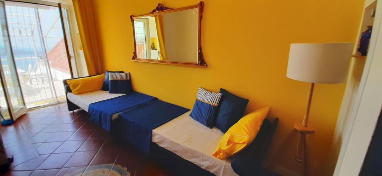 Bella Vista House-Sorrento Coast - Free Parking-Solarium Apartment Vico Equense Exterior photo