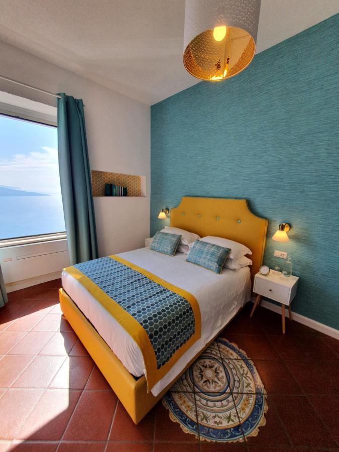 Bella Vista House-Sorrento Coast - Free Parking-Solarium Apartment Vico Equense Exterior photo