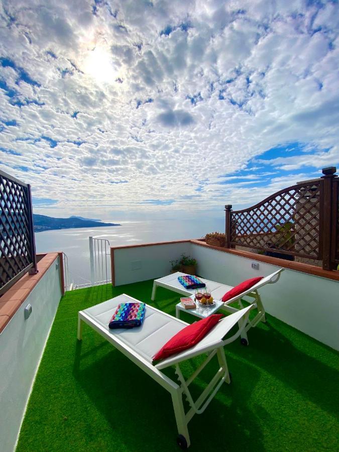 Bella Vista House-Sorrento Coast - Free Parking-Solarium Apartment Vico Equense Exterior photo